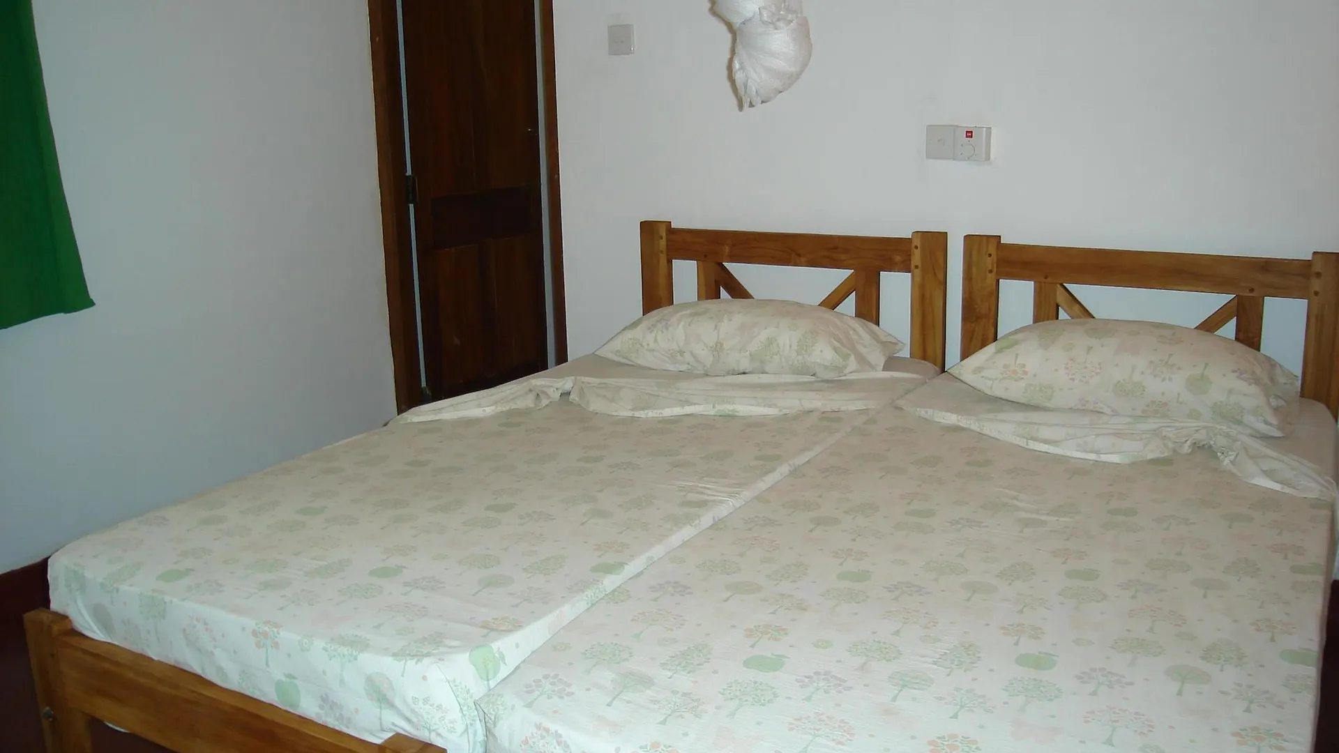 Hotel Mango Garden Kandy Guest house