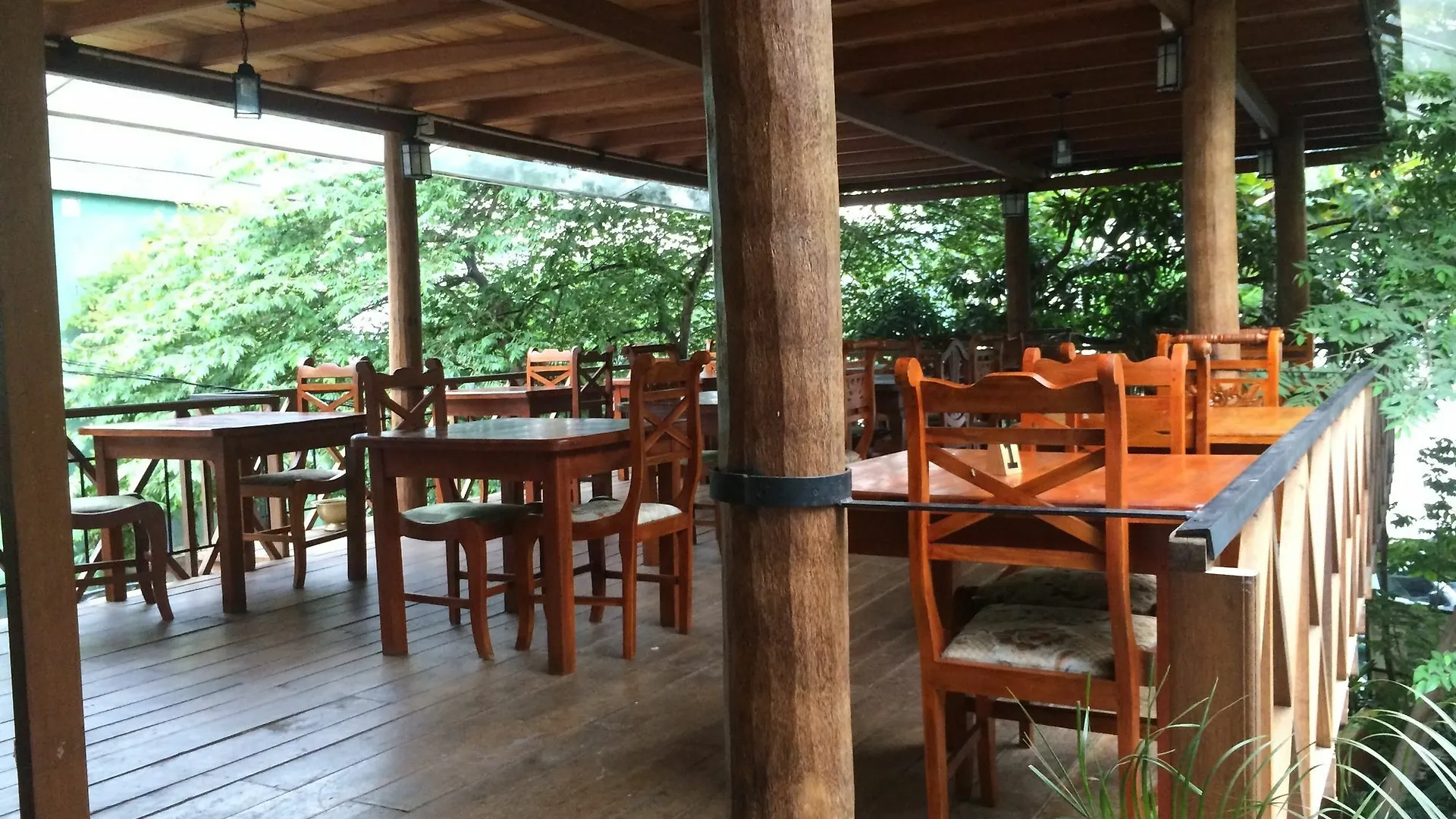 Hotel Mango Garden Kandy